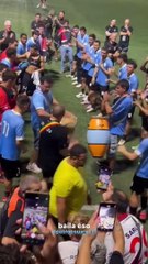 El Ruso Pérez festejó con tambor el título de la selección de Uruguay al ganarle a Argentina en L\\\'Alcudia