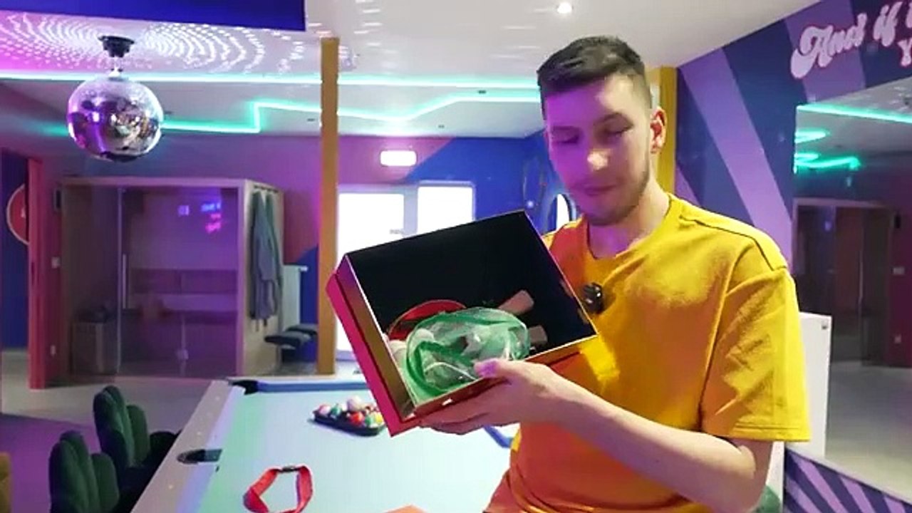 Testing The World’s Most Expensive Hotel Gaming Room.