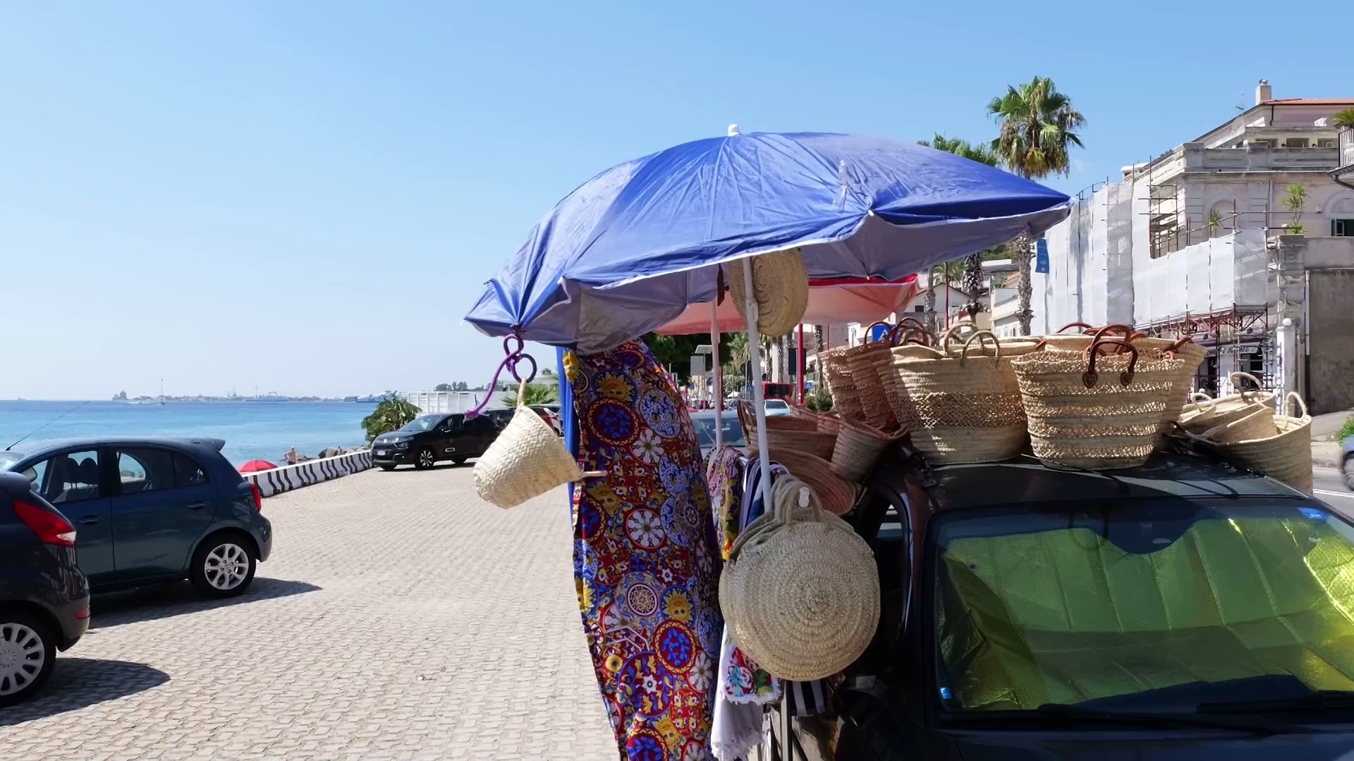 Video MARE CONTEMPLAZIONE, IN ACQUA NONOSTANTE I DIVIETI