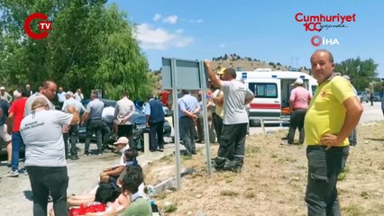 Burdur’da iki otomobil çarpıştı 1’i ağır 10 yaralı