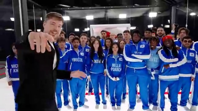 50 YouTubers Fight For 1000000