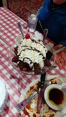 #296. Colossal Sundae!