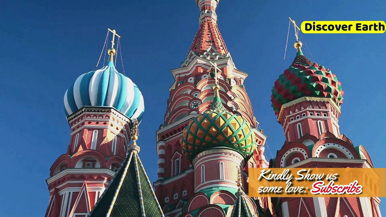 Life in MOSCOW The Capital Where EXTREMELY PROVOCATIVE WOMEN LIVE - TRAVEL DOCUMENTARY VLOG