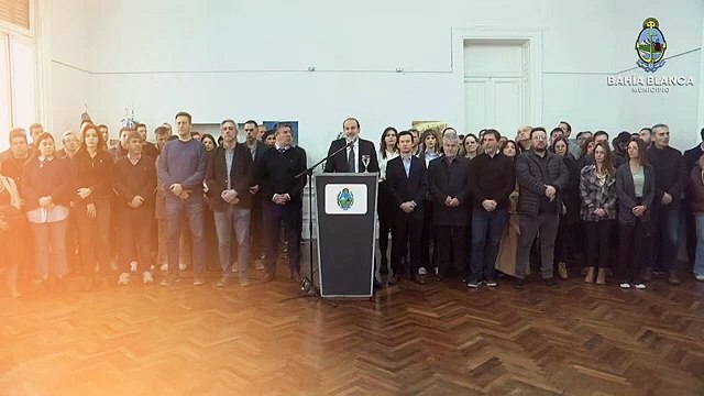 El intendente Federico Susbielles se refirió esta mañana a la decisión de YPF de llevar la megainversión de la planta de GNL a Punta Colorada