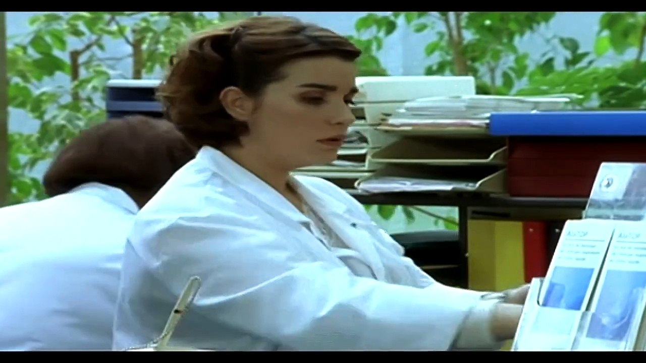 P.J. — Vol à l'arraché | P.J. – LA COLLECTION OFFICIELLE EN DVD — SAISON 1 – ÉPISODES 1 – DVD N° 1