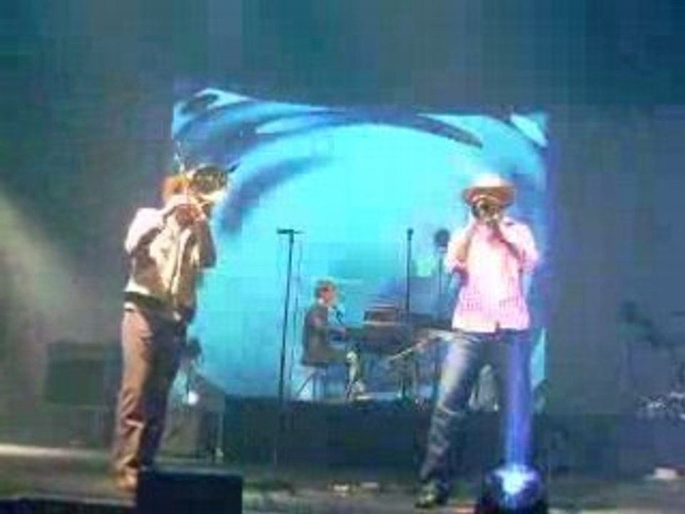 Cali & Mike Scott - List of Lies Zenith 15 Avril