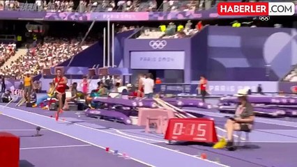 Paris 2024'te finale yükselen Ersu Şaşma, verdiği ikonik pozla dikkat çekti