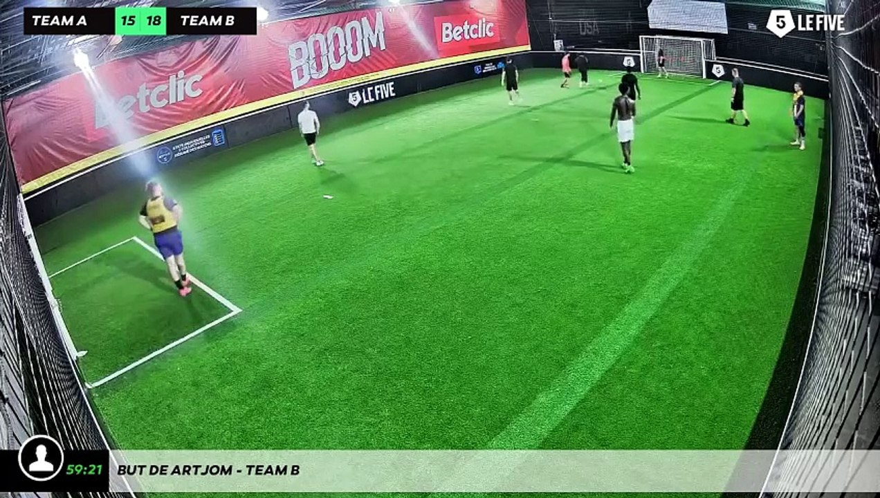 But de Artjom - Team B