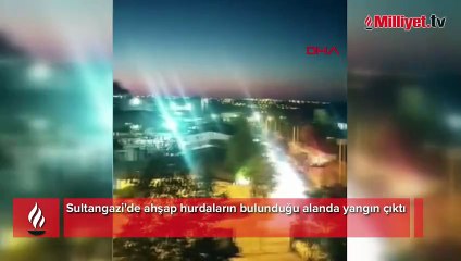 Sultangazi’de ahşap hurdaların bulunduğu alanda yangın
