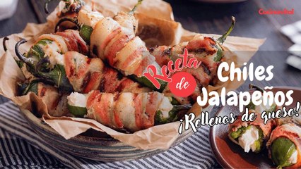 Скачать видео: Chiles jalapeños rellenos de queso manchego y envueltos en tocino