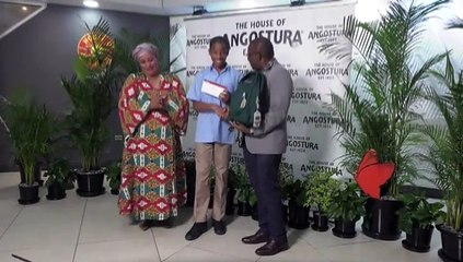 ANGOSTURA AWARDS 34 MORVANT LAV SEA STUDENTS