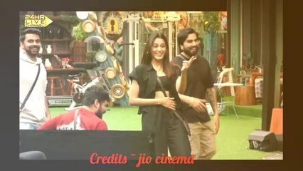 Armaan Malik Evicted From Bigg Boss ott 3 Lovekesh Happy Kritika Crying in today episode Shivani