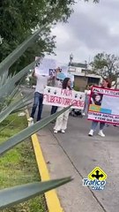 Familiares y amigos de Filiberto Torres González se encuentran manifestándose fuera de Casa Jalisco