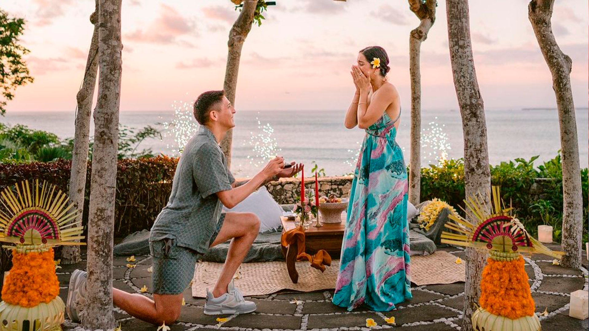 Edson Álvarez sorprende a su pareja Sofía Toache y le pide matrimonio ...