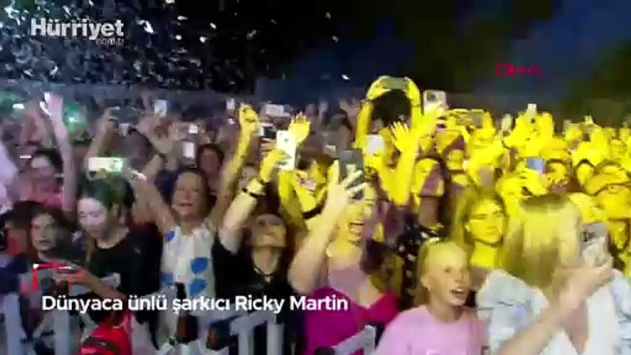 Antalya'da Ricky Martin rüzgarı esti