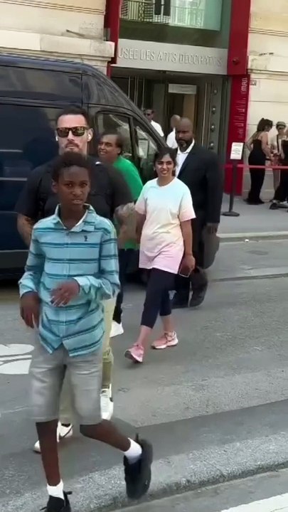 Mukesh Ambani with his daughter Isha Ambani ✨   #AnantRadhikaCelebration #ARWeddingCelebrations #AnantRadhikaWedding #anantandradhika #anantambaniwedding #anantwedsradhika #AnantRadhika #radhikamerchant #anantambaniradhikamerchantwedding #AnantRadhikaWedd