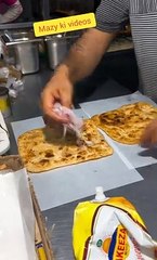 پراٹھا کباب رول