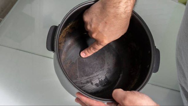 Tus Sartenes De Teflón Pueden Provocar Edemas Pulmonares Y Otros Trastornos Crónicos