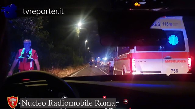 NUCLEO RADIOMOBILE INCENDI A ROMA, LA CRONACA IN DIRETTA A BORDO DELLE AUTORADIO DEI CARABINIERI(7)