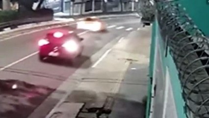 Novos vídeos mostram motorista de Porsche atropelando motociclista em SP