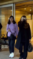 Aishwarya Rai Bachan and her daughter Aradhya spotted at the Airport Today 