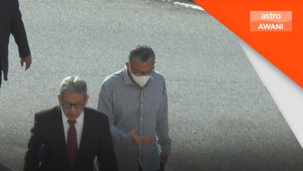 Bekas MB Perlis terima dua cek berjumlah RM447,216.35