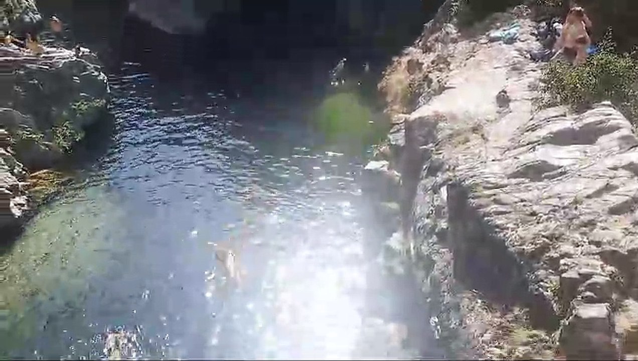 Le pont du diable : paradis des sauts dans l'Ardèche