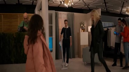 Tráiler de Subservience