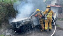 ext-incendio-de-vehiculo-en-barrio-mexico-010824