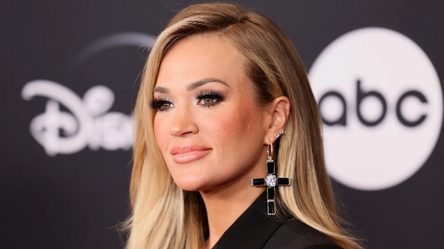 'American Idol' Alum Carrie Underwood Replacing Katy Perry as Judge Next Season | THR News Video