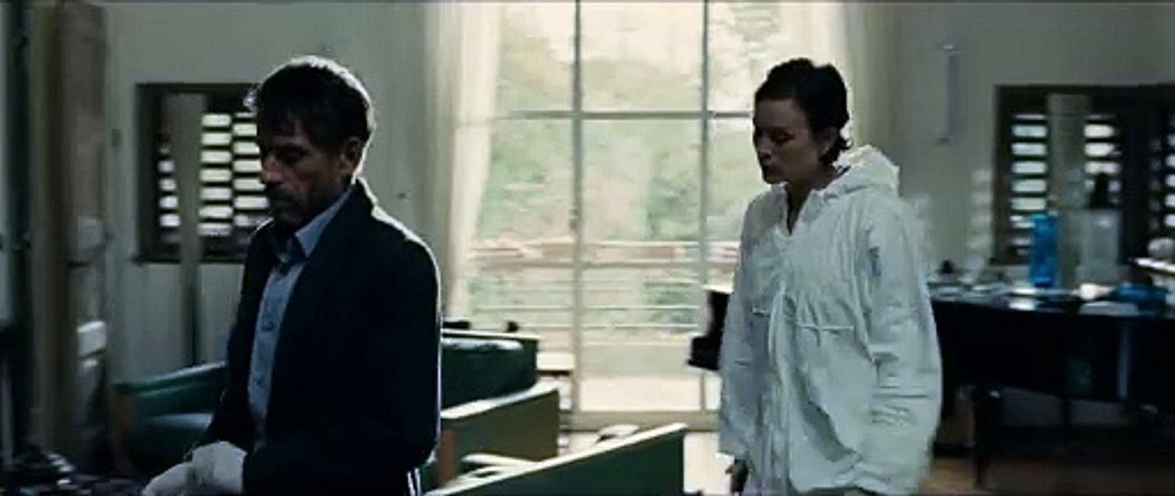 A l'aveugle (2012) - Bande annonce