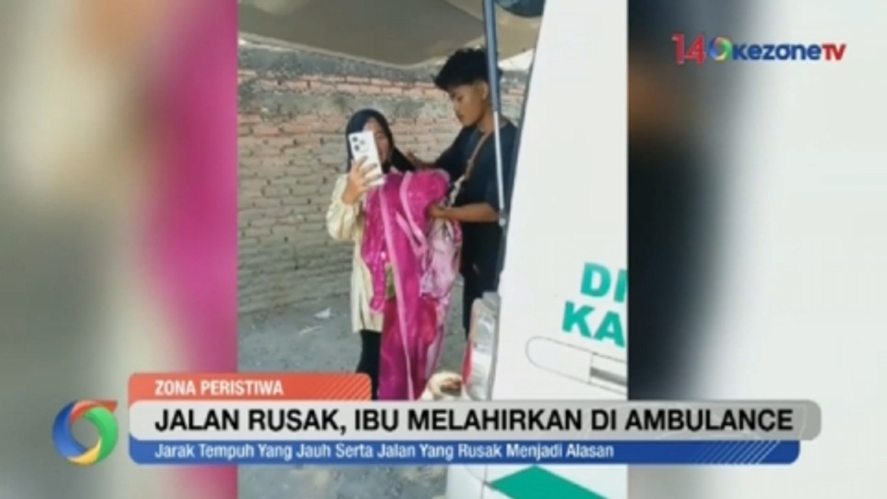Jalan Rusak, Seorang Ibu di Bogor Terpaksa Melahirkan di Ambulans
