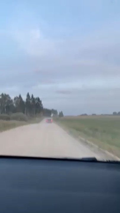 Une route lituanniene comme en Lettonie