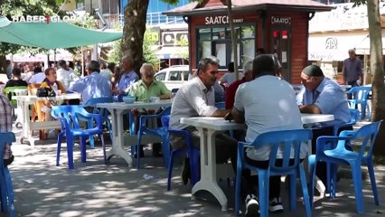 Gurbetçiler her yıl memleket hasretiyle nüfusu 3'e katlayarak Elazığ'a geliyorlar: "Toprağımı seviyorum, ileride dönmeyi düşünüyorum"