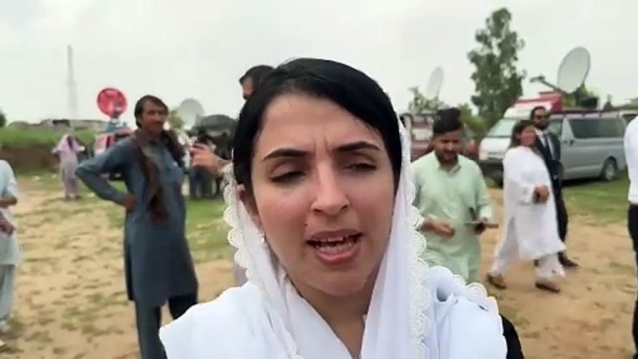 عمران خان نےجیل میں جج صاحب کوقرآن پاک اُٹھانے کا کہا تودیکھیں کیاہوا؟بڑی خبریں آگئی اڈیالہ جیل سے #PTIimrankhan​ #AdyilaJail​ #Imrankhantoday