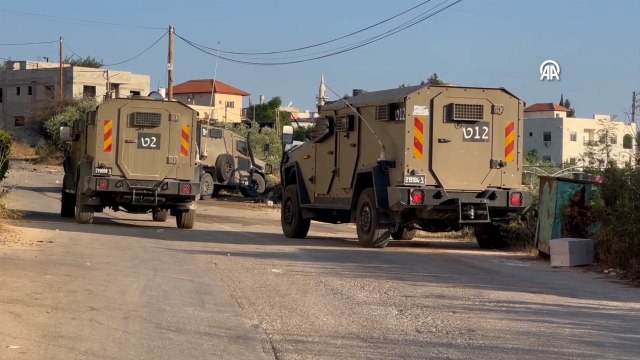 İsrail ordusu Batı Şeria’nın Tulkerim kentine baskın düzenledi