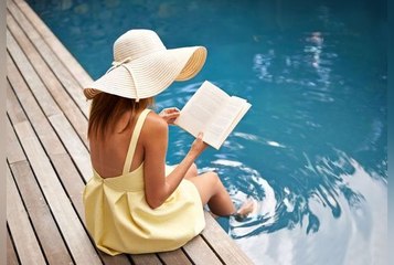 Ce thriller écrit par une star du cinéma français et international est sans aucun doute la surprise de l'été