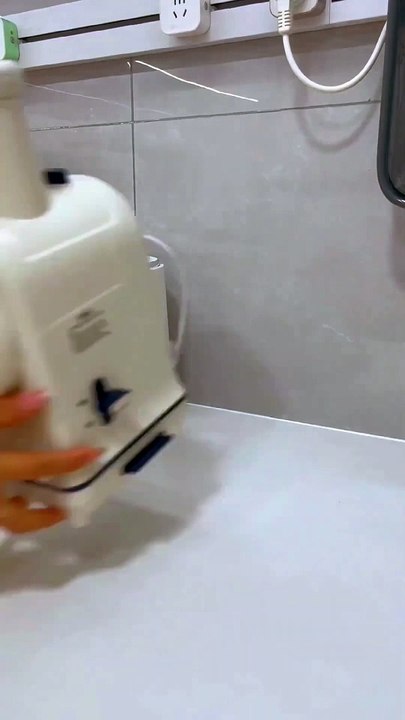 Explore_the_Future_of_Cooking_with_Smart_Kitchen_Gadgets!__#smartutensiles_#kitchen(1080p)