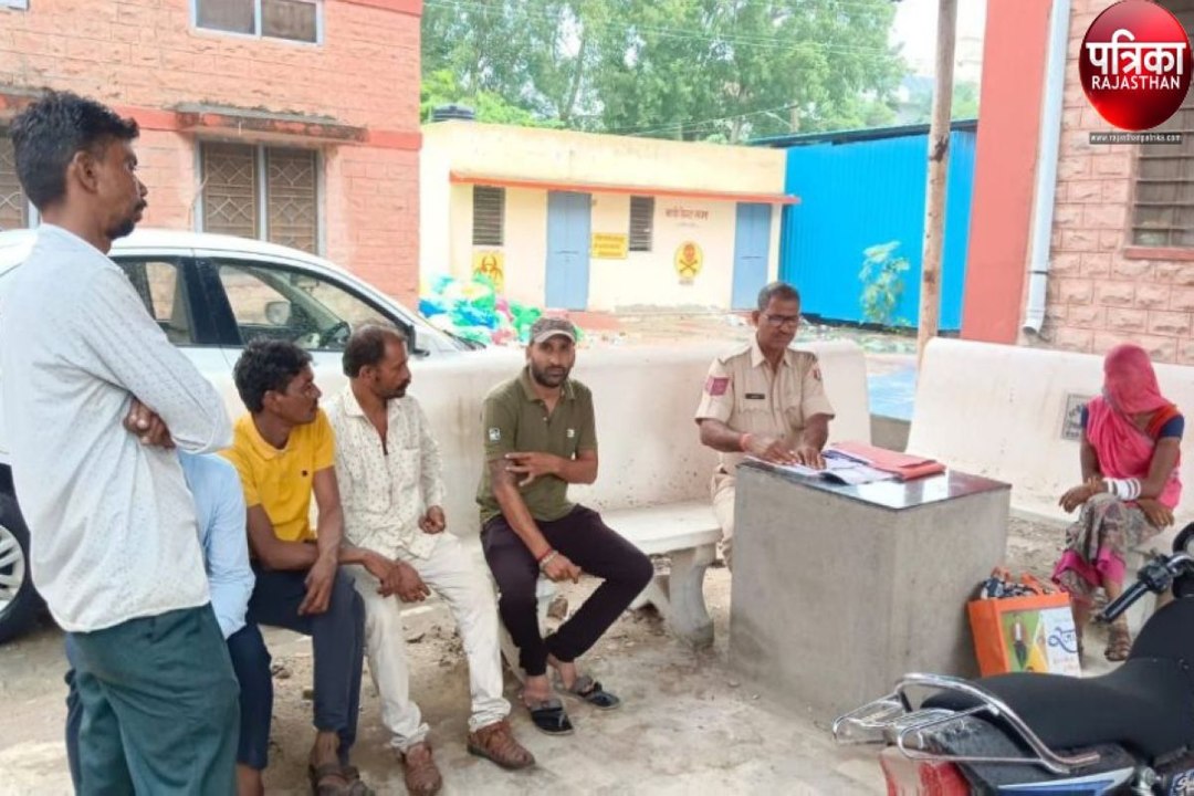 बालिका ने गलती से जहरीले पदार्थ का सेवन कर लिया...