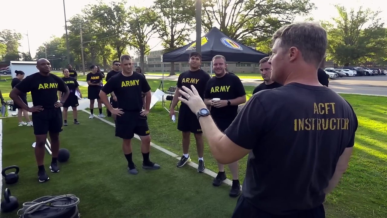 Army 101 Basic Combat Training US Army - video Dailymotion