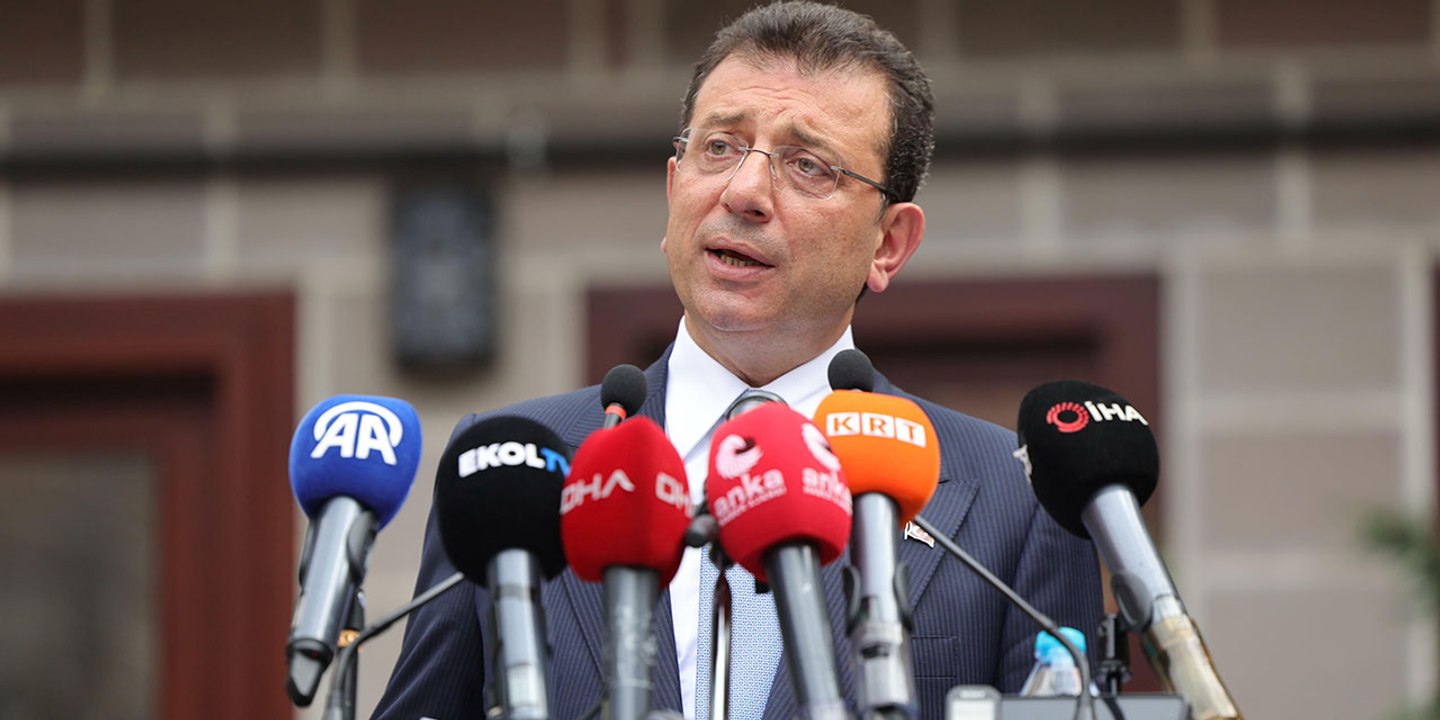Ekrem İmamoğlu Instagram'ın kapatılmasına tepki gösterdi: İletişimden sorumlu akıllar sansür birimi gibi çalışmayı bırakmalı