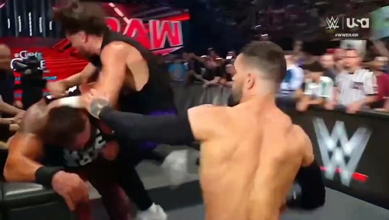 Liv Morgan Protects Dominik Mysterio | Raw June 3rd, 2024