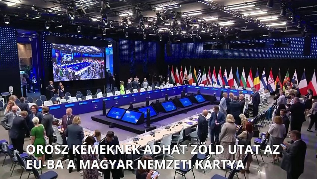 Az Európai Bizottság szerint a magyar kormány kaput nyit az orosz kémeknek az EU-ba
