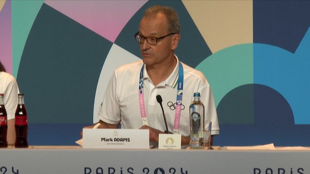 « Pas un cas de personne transgenre » : pour le CIO, la boxeuse algérienne est bien une femme