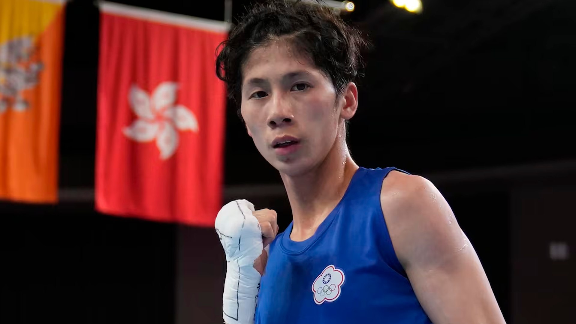 La boxeadora taiwanesa Lin Yu-Ting deja plantada a la prensa ante la ...
