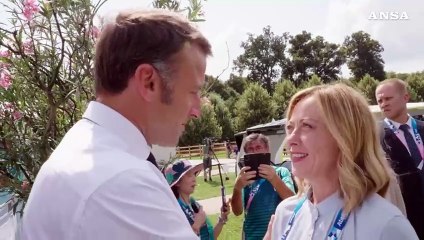 Parigi 2024:  incontro Meloni-Macron a Versailles