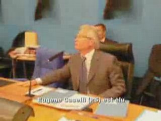 élection surprise d'Eugène Caselli  à la Communauté