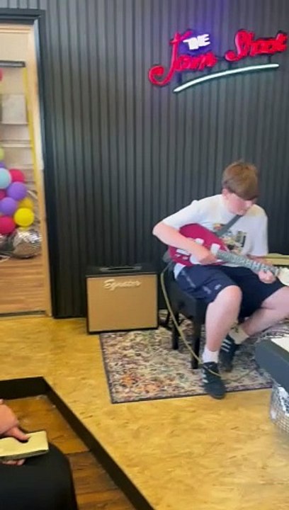 New music shop in Halifax's Piece Hall