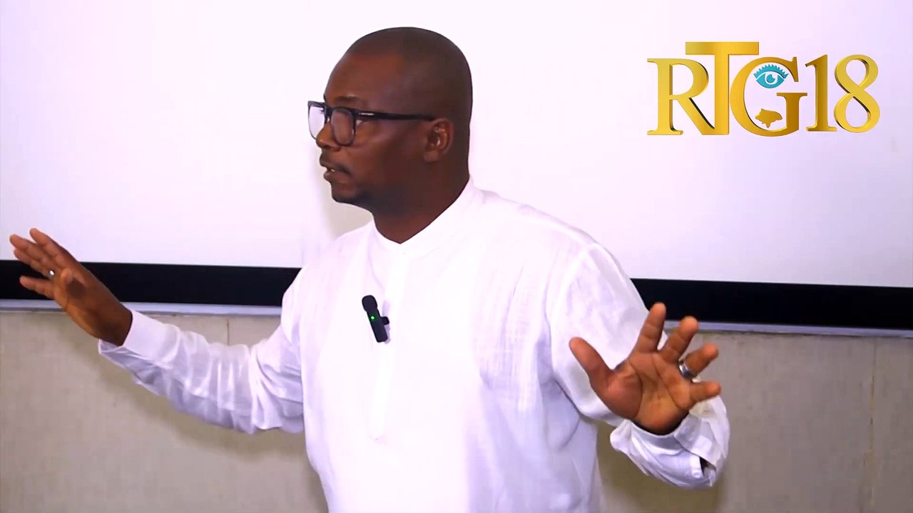 Pati politik VIV AYITI kritike Prezidan KPT a Edgard Leblanc Fils sou diskou li te nan CARICOM lan.