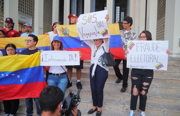Venezolanos en Hermosillo se manifiestan